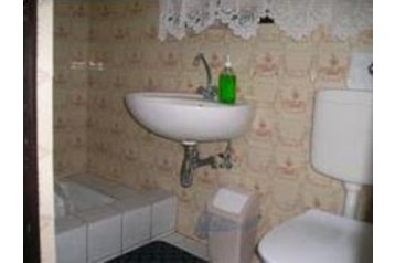 Ungaria Privát Balatonfüred, Exteriorul